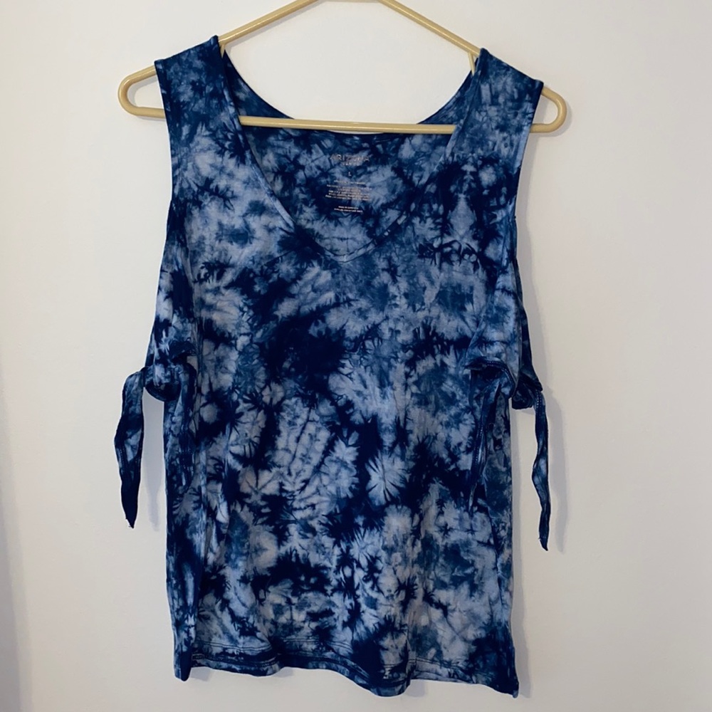 Blue & White Cold Shoulder Tank Top